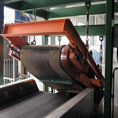 220V/380V напряжение самоочищающаяся пластина подвешенный конвейерный ремень магнитный сепаратор