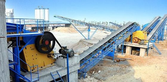 Завод по переработке железной руды с оборудованием для разбивки и очистки железной руды